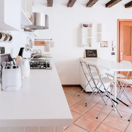 Casa Dafela Apartment Lovere